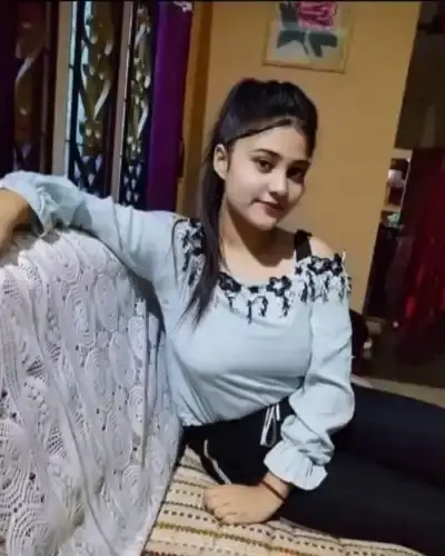 Escorts Service In Erandol